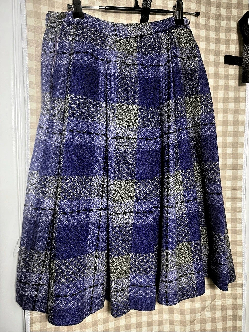 Vintage 1960s Purple Gray Plaid Tweed Pleated Skirt